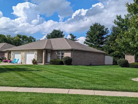 5120 Memphis Ct, Columbus, IN 47203