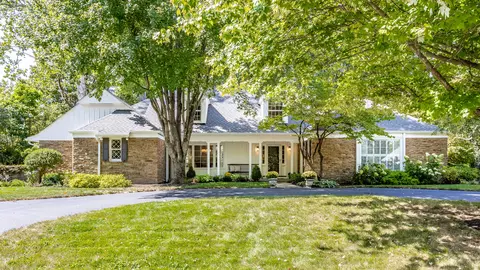 7950 Meridian Hills Ln, Indianapolis, IN 46240