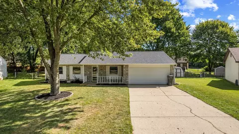 7407 Dornock Dr, Indianapolis, IN 46237