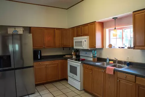 607 E Thompson St, Edinburgh, IN 46124 photo 15