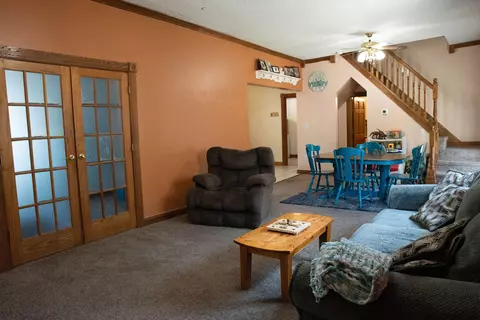 607 E Thompson St, Edinburgh, IN 46124 photo 6