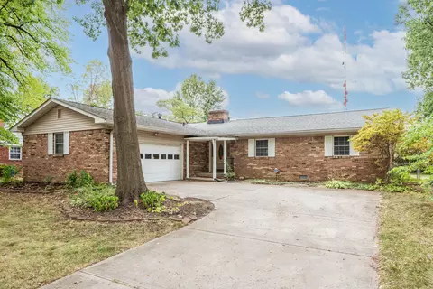 8524 Skyway Dr, Indianapolis, IN 46219
