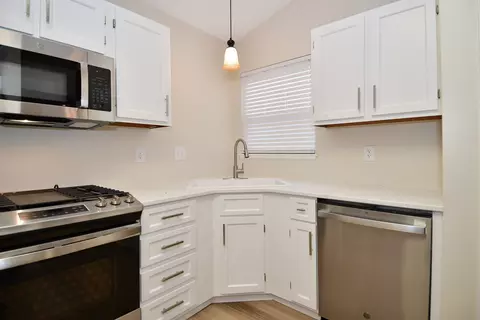 6830 Cherry Blossom East Dr, Fishers, IN 46038 photo 15