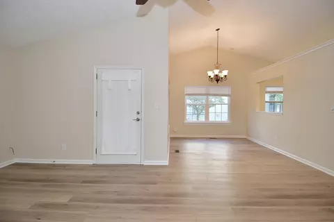 6830 Cherry Blossom East Dr, Fishers, IN 46038 photo 5