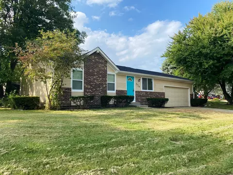 3726 Valley Lake Dr, Indianapolis, IN 46227