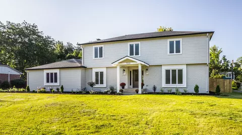 7221 E 65th St, Indianapolis, IN 46256