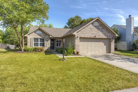 257 Lazy Hollow Dr, Brownsburg, IN 46112