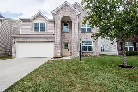2120 Lakecrest Dr, Columbus, IN 47201