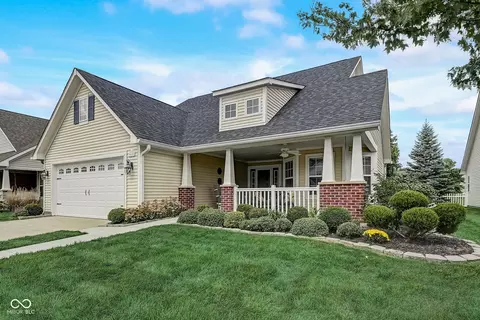 9650 Shasta Dr, Fishers, IN 46038