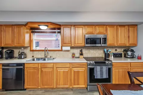 141 Hauser Dr, Hope, IN 47246 photo 11