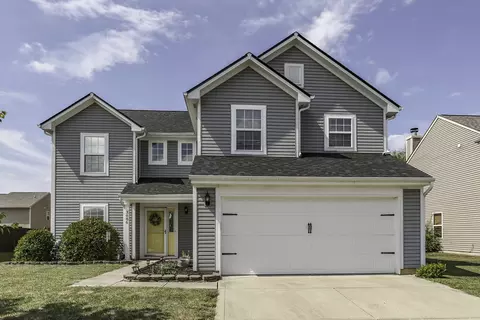 3086 Monterey Dr, Whiteland, IN 46184