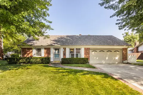 8222 E 13th St, Indianapolis, IN 46219