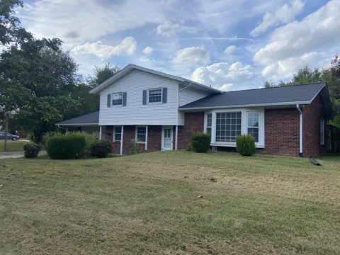 706 Wendemere Dr, Seymour, IN 47274