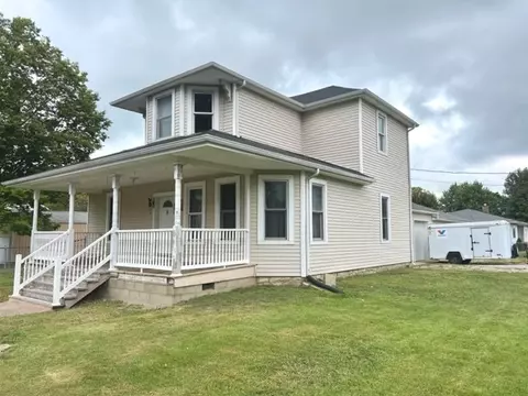 285 E Clinton St, Hartsville, IN 47244