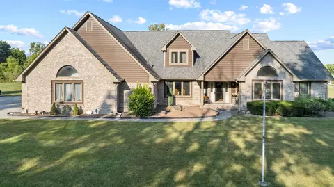 6432 Shakerwood Dr, Indianapolis, IN 46241
