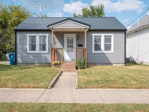 842 W North St, Greenfield, IN 46140