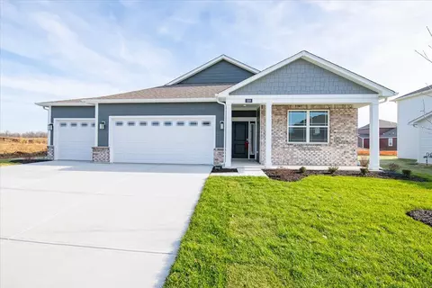 289 Lucky Hat Ln, Danville, IN 46122