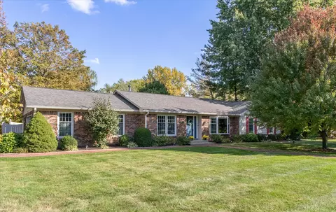 11011 Tam O Shanter Dr, Carmel, IN 46032