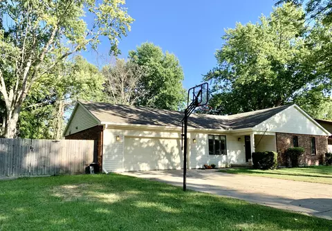 1408 N Buckeye Rd, Muncie, IN 47304