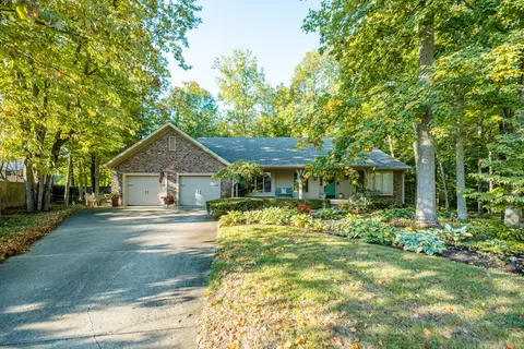 326 4th Ct W, Carmel, IN 46033