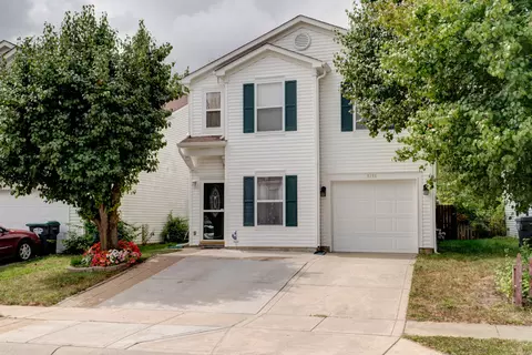 1218 Freemont Ln, Greenwood, IN 46143