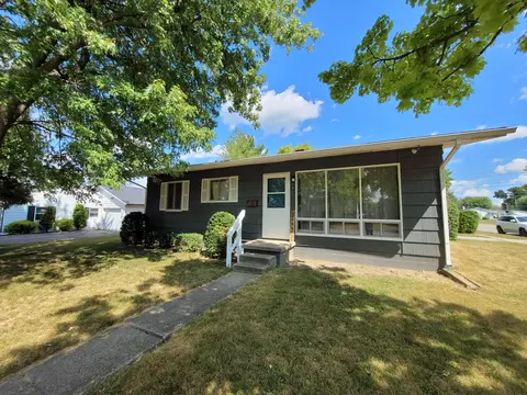 422 Wellington Blvd, Shelbyville, IN 46176