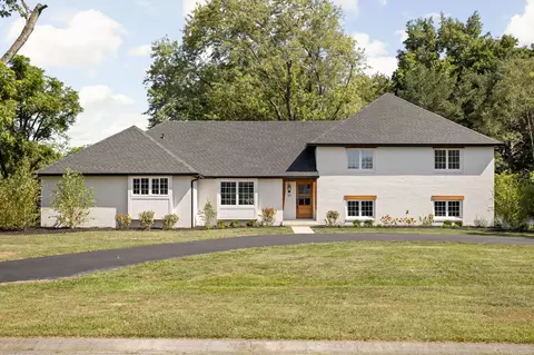 39 Carnaby Dr, Brownsburg, IN 46112