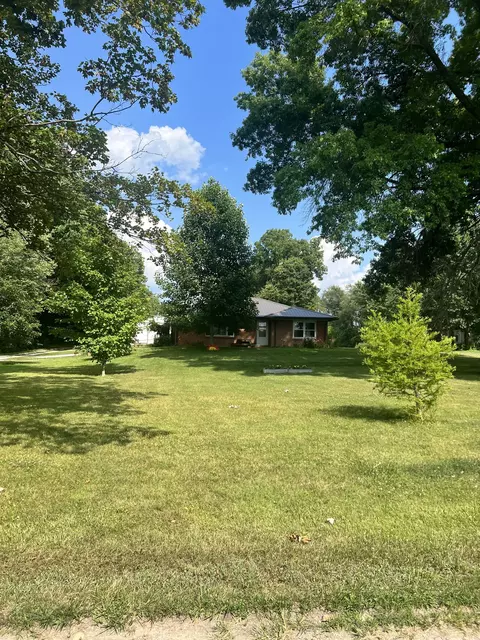 7518 S 250 E, Markleville, IN 46056