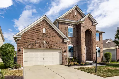 6153 Silver Maple Way, Zionsville, IN 46077