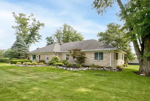 1471 S County Road 300 E, Danville, IN 46122