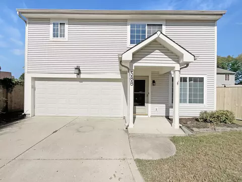 588 Cembra Dr, Greenwood, IN 46143