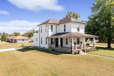 1103 Walnut S, Seymour, IN 47274