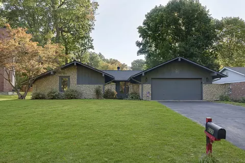 622 Forest Ridge Dr, Noblesville, IN 46060