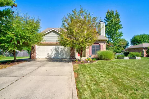24 W Estate St, Anderson, IN 46013