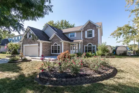 1127 Barrington Dr, Greenwood, IN 46143