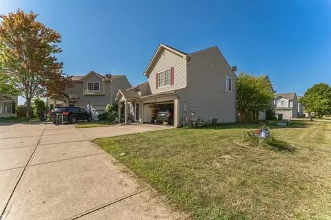 6625 Dunsdin Dr, Plainfield, IN 46168