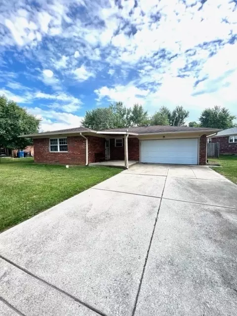12225 Dunbar Cir N, Indianapolis, IN 46229