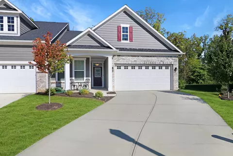 10180 Bolcom Ct, Noblesville, IN 46060