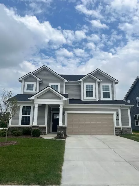 6754 Seattle Slew Dr, Whitestown, IN 46075
