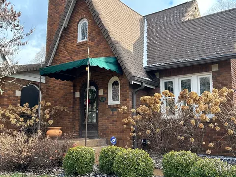 5861 N Delaware St, Indianapolis, IN 46220