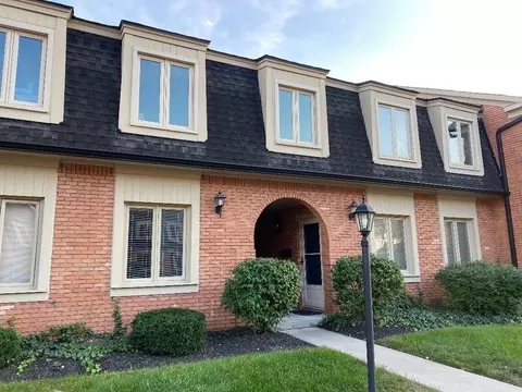 1129 Canterbury Ct #A, Indianapolis, IN 46260
