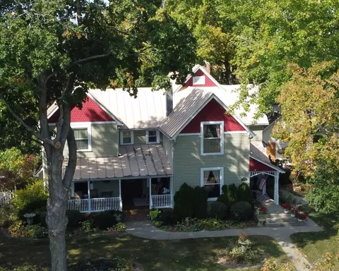 9840 Vandergriff Rd, Indianapolis, IN 46239