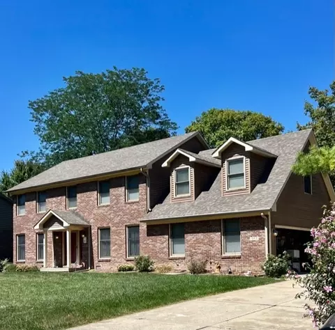 10410 Forest Creek Dr, Indianapolis, IN 46239