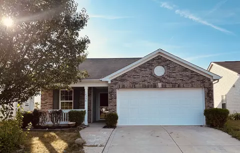 6336 Emerald Springs Dr, Indianapolis, IN 46221