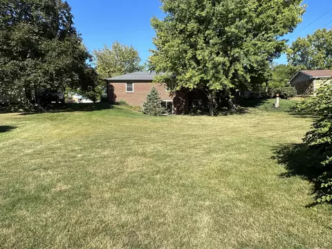 13118 Lantern Rd, Fishers, IN 46038 photo 4