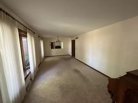 13118 Lantern Rd, Fishers, IN 46038 photo 8