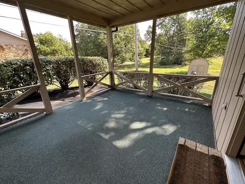 13118 Lantern Rd, Fishers, IN 46038 photo 3