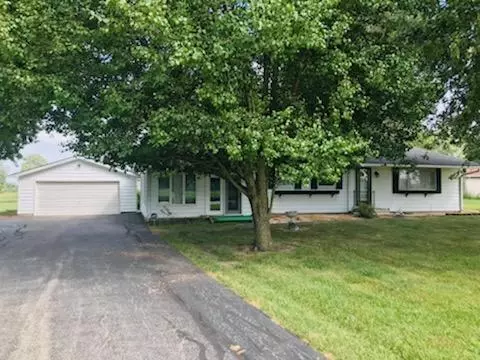 901 S 450 Rd E, Franklin, IN 46131