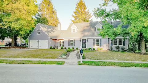 249 Hawthorne Dr, Carmel, IN 46033