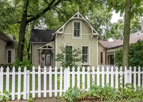 1319 E 10th St, Indianapolis, IN 46202